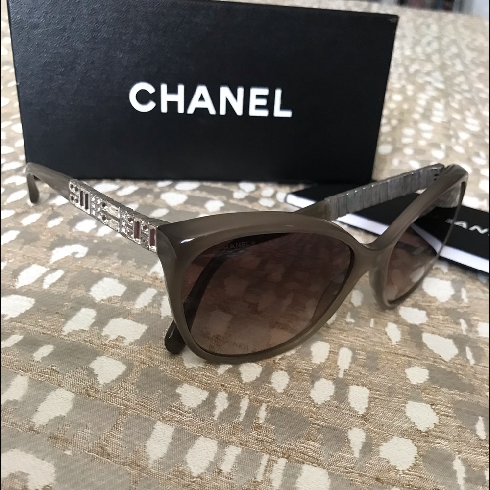 SOLD Chanel sunglasses